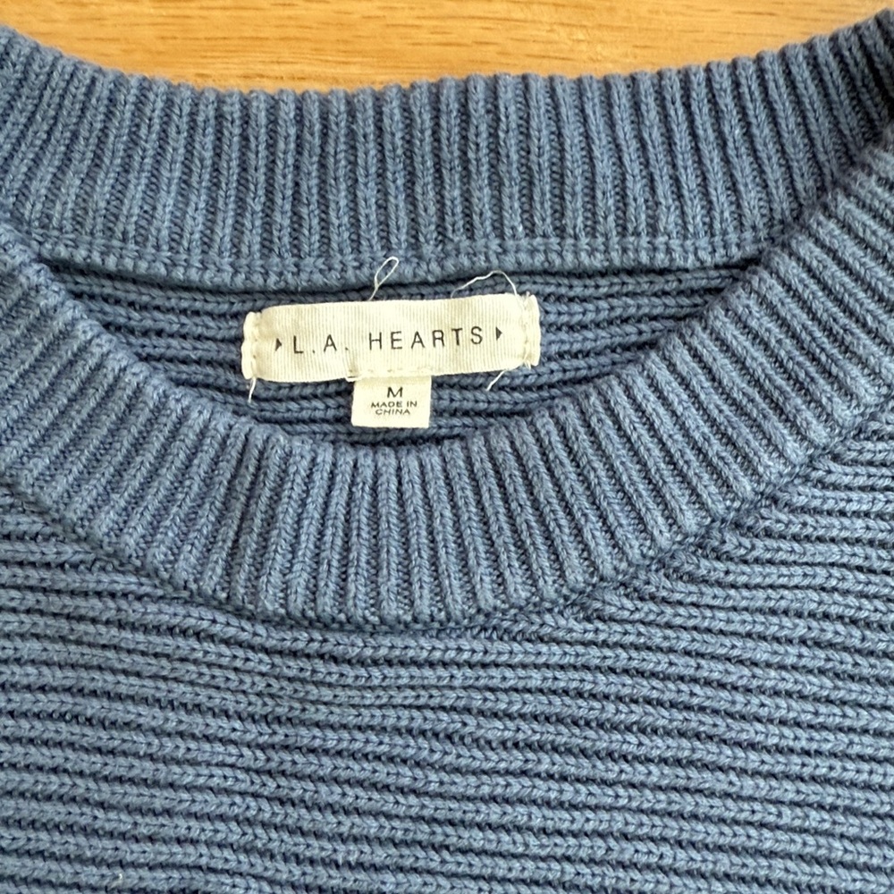 Blue Ribbed Knit Cropped Sweater - Picture 2 of 2